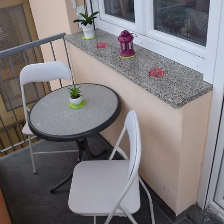 Ljudevita Posavskog 13 *