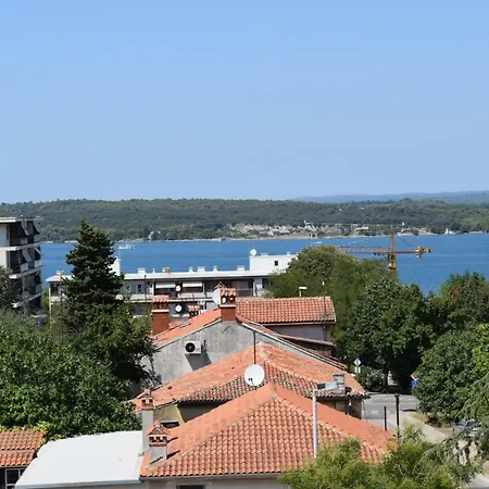 Ljudevita Posavskog 13 * Pula